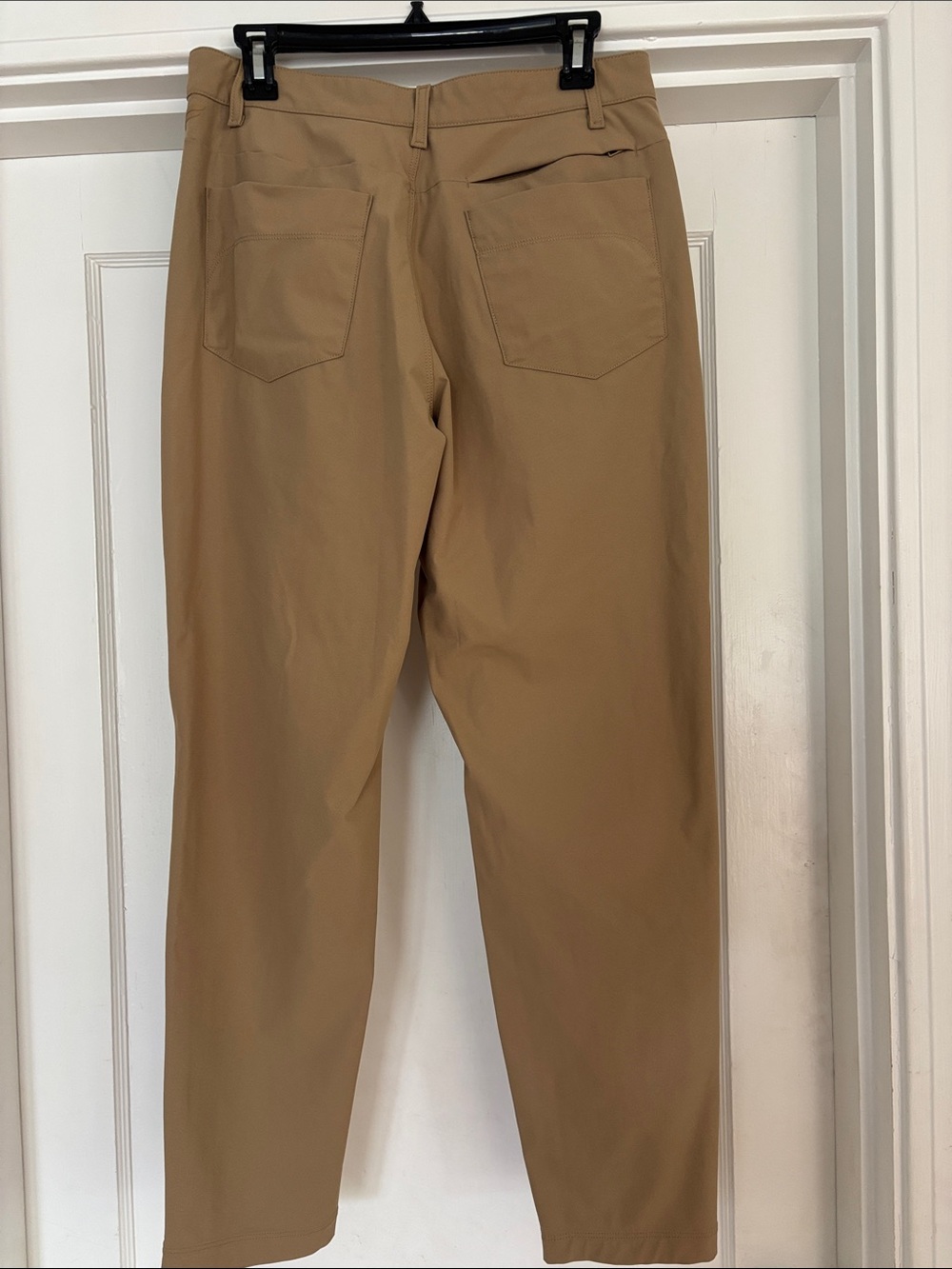 Fabletics The Don 5-pocket tech chino pant, tan - Picture 3 of 4